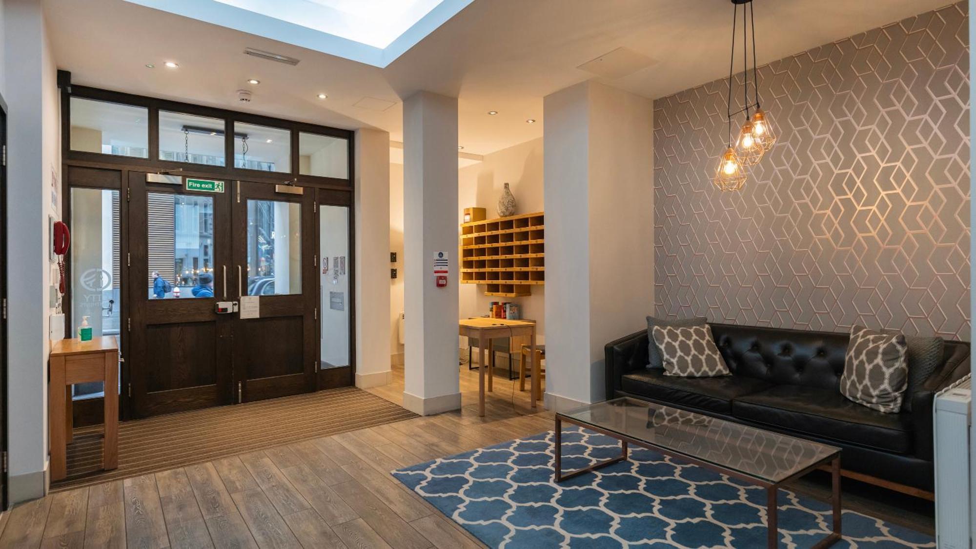 Cannon Street Serviced Apartments By Lovelystay Londres Extérieur photo