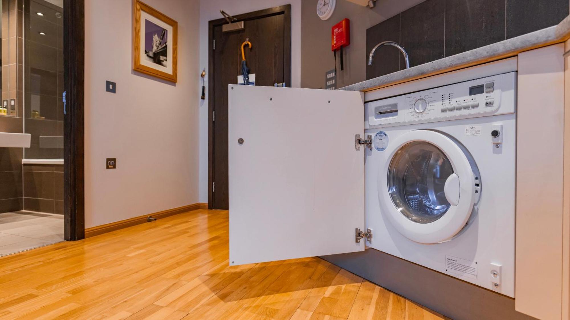 Cannon Street Serviced Apartments By Lovelystay Londres Extérieur photo
