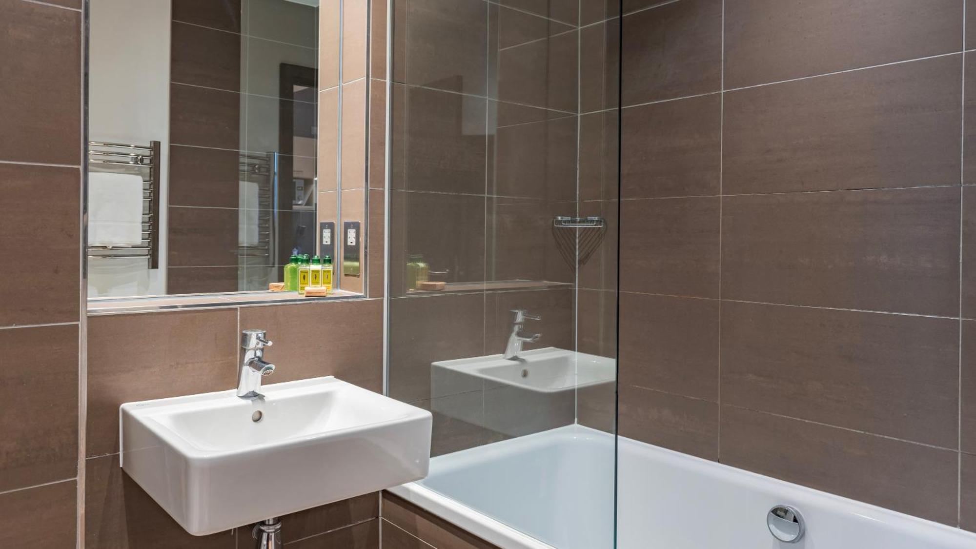Cannon Street Serviced Apartments By Lovelystay Londres Extérieur photo